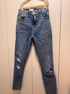 Abercrombie & Fitch Distressed Dark Blue Skinny Jeans